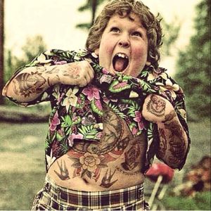 Tatted chunk goonies
