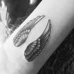 Angelwings on wrist #tattoo #ink #angelwings #wristtattoo #reginaink #madebyme