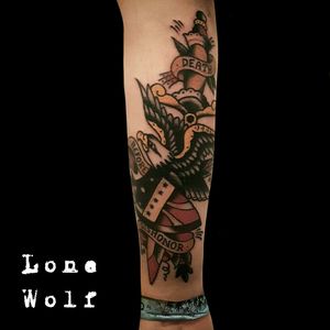 E mail me at: lonewolftatouage@gmail.com #tattoo #tattoos #ink #inked #sketch #sketches #traditional #traditionaltattoo #oldschooltattoo #tradtionaldagger #eagletattoo #shield #deathbeforedishonor #art #follow #lonewolf #toulouse #TattoodoApp #Tattoodo