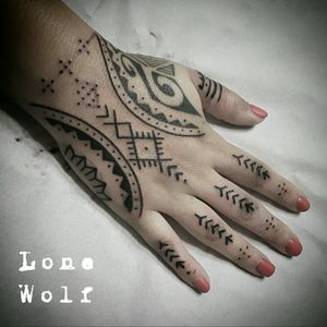 E mail me at lonewolftatouage@gmail.com #tattoo #tattoos #ink #inked #sketch #sketches #traditionaltattoo #ornamentaltattoo #ornament #Berber #lines #freehandtattoo #art #follow #lonewolf #toulouse #TattoodoApp #tattoodo