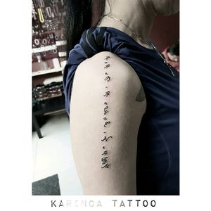 instagram : @karincatattoo#writing #tattoo #shouldertattoo #smalltattoo #minimaltattoo #littletattoo #inked