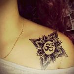 #tattoo #dreamtattoo #mendala #ohm #ohmbuddhist #flower #ohmtattoo