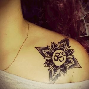 #tattoo #dreamtattoo #mendala #ohm #ohmbuddhist#flower #ohmtattoo