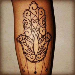 #tattoostudio #manodefatima #argentinatattoo #Intenzetattooink #sexytattoogirl #tattooGirls #tatuajes #inkedgirls #tatuadorargentino #followme