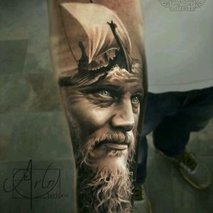 #arlotattoos #Vikings #ragnar #ship #tattoo