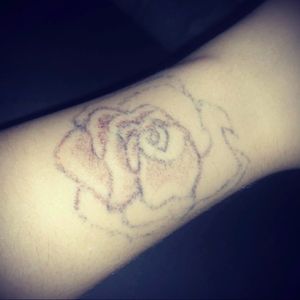 Tattoo - Rose made with just a needle
