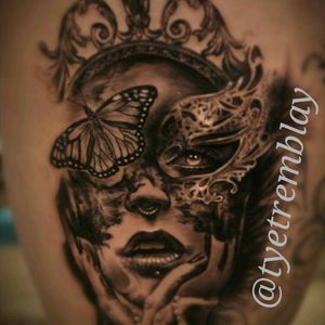 First session on this #legsleeve#ladyface #blackandgrey #realism #butterfly