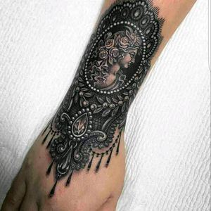 #details #blackwork #tattoodo #tattoo #tattooed #tattoos #original #geometric #sideprofile #profile #ink #inked #art #tattooart
