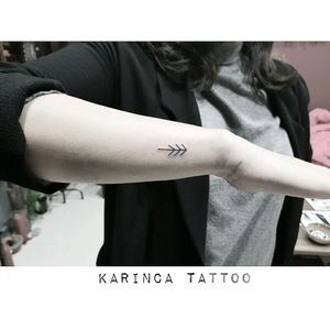 Minimal Arrow Tattoo instagram: @karincatattoo #arrow #arrowtattoo #smalltattoo #minimaltattoo #littletattoo #istanbultattoo