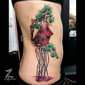 One of my tattoo flashes done last week @ Arxe tattoo studio Lyon FRANCE ☺🌳🏡❤#treehouse #cabane #dreamhouse #cabanedanslesarbres #houseonstilts #stilts #pilotis #red #rouge #cabin #hut #tree #roots #colortattoo #tattoo #tatouage #tatts #tattooart #tattoos #tattooartist #zeldabjj #zeldablackjeanjacques #ribstattoo #tattoomagazine #pleasefollowme #girlswithtattoos #tattoed #inked #inkedgirl