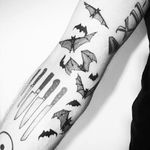 Bats! #tattoo #bat #battattoo #new #linework #blackwork #blacktattoo #blackinkonly #blxckink #noynedemek #undiscovered #istanbul