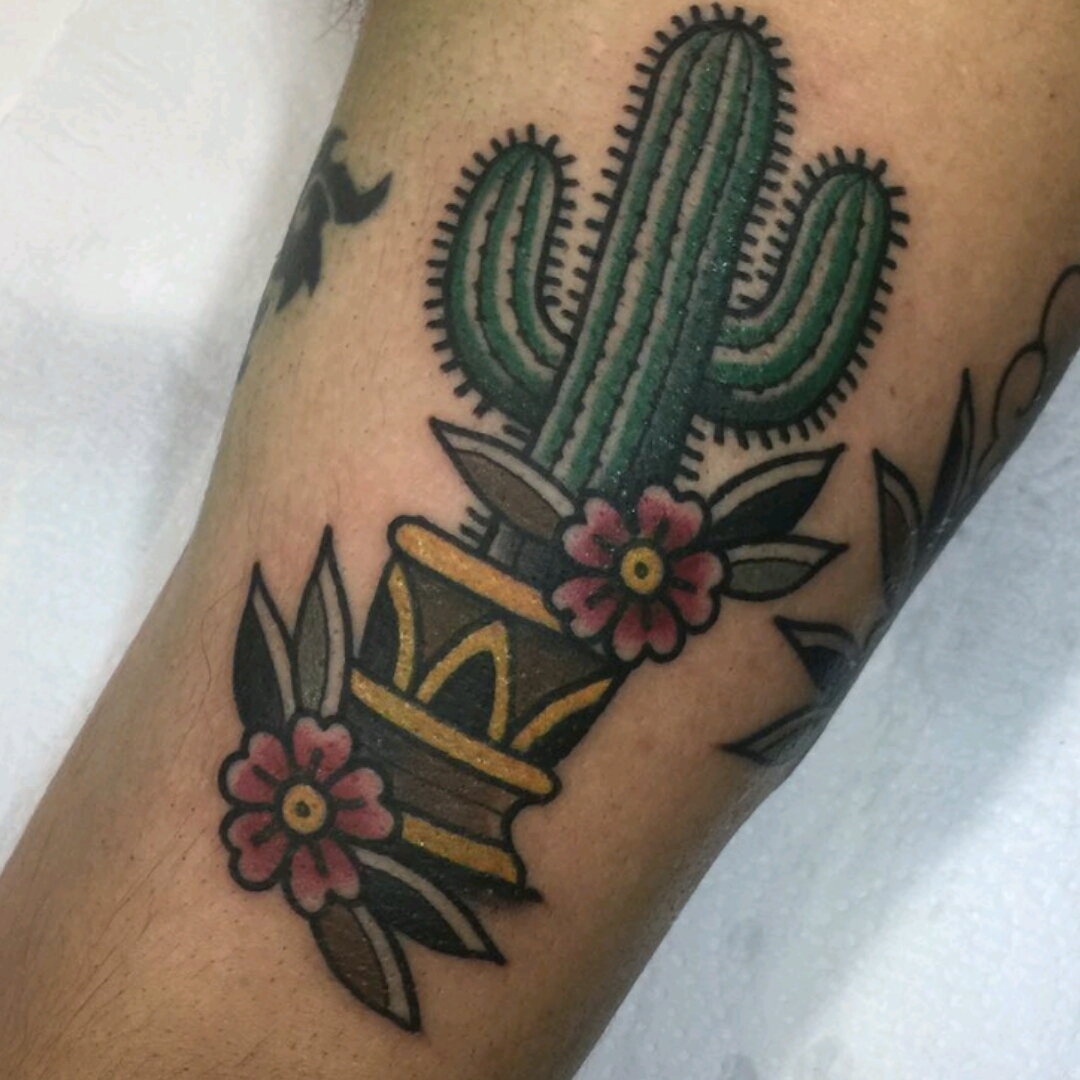 Tattoo uploaded by Darlon • #cacto #cactus #oldschooltattoo