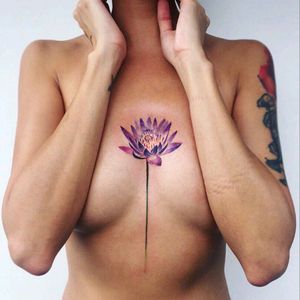 By #pissarotattoo #PisSaro #lotusflower #flower #botanical #lotus