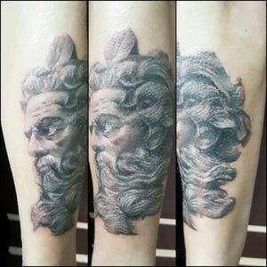 Tattoo by L tattoo