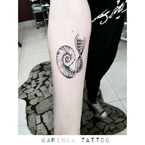 DNA and Snail Instagram: @karincatattoo #dna #snail #tattoo #snailtattoo #smalltattoo #minimaltattoo #littletattoo #tattooart #tattooartist #tattooer #amazingtattoo #girlwithtattoos #blacktattoos #dövme #istanbul