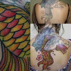 This is the 1 row on a big fixing proyect tattoo. My wife wanted something more girly so i choose some bright colours.#koi #backpiece #back #koifish