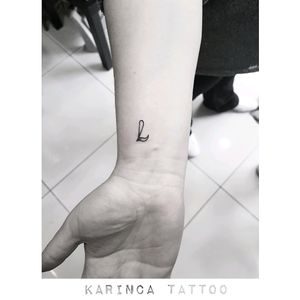 7Instagram: @karincatattoo#seven #tattoo #armtattoo #line #smalltattoo #minimaltattoo #little #dövmeci