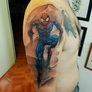 My #spiderman tattoo! Finally! Using Ultimate Spiderman #72 cover. Artist #andrezor #AndresGiordano from #Santiago #chile