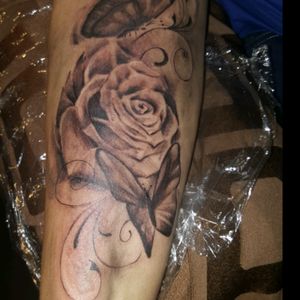 Rose and butterflies i put on the ho