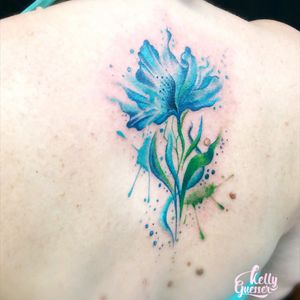 #flowerwatercolor #flower #watercolor #watercolortattoo #tatuagensfemininas #tatuagemaquarela #tatuagemcolorida #kellyguesser