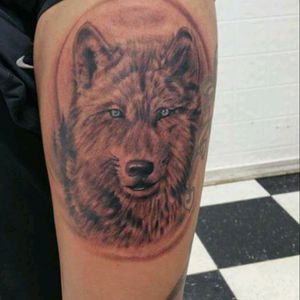 #Wolf #wolftattoo #blackandgrey