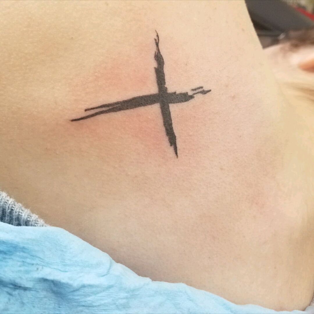 Top 51 Simple Cross Tattoo Ideas