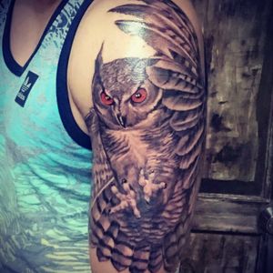 #shoulder #owl #italoesquivel #blackAndWhite #blackwork #blackandgrey #Tattoo