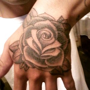 #BlvckInk Rose Tattoo 👌