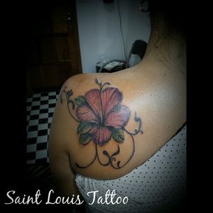 #flowers #saintlouistattoo #saintlouis #luistattoo69 #inked #tanapele #tattooedgirls #tattoolife #tattoo