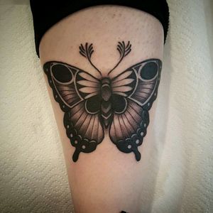 #butterflytattoo #butterfly #ink #inked #inkedup #inkedgirls #girlswithtattoos #girlytattoo #tattoos #tattoo #tattooer #ladytattooers #tattoodo
