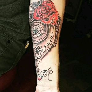 #rose #survive #innenarm #inked #tattooed #tattoo #tattoos #tattooedmann #followme #follower #follow #cheyene #black #blackgrey #simone hertel #tattooartist #