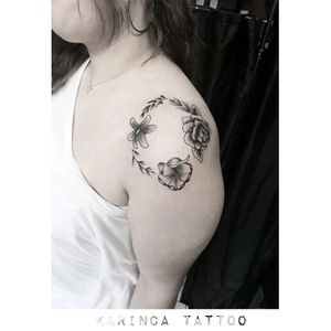 🍃Instagram: @karincatattoo#flowertattoo #botanicaltattoo #shouldertattoo #shoulder #tattoo #inked #girltattoos #tattedgirl #tattooed #istanbul #dövme #artist