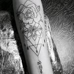 Almost done! #unalome #tattoo #flower #rose #geometric #lotus #lotustattoo