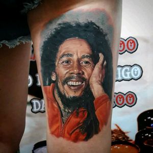 Amazing Bob Marley tattoo awarded with Best Portrait and Best Of Sunday, in TattooShow. Mase by the brazilian master Fernando Giehl Tampa. #bobmarley #reggae #jamaica #portrait #retrato #realismo #colorido #colorful #FernandoTampa #tatuadoresdobrasil