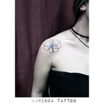 Flower on the shoulder Instagram: @karincatattoo #shouldertattoo #flowertattoo #ink #tattoos #botanicaltattoo #black #tattedup