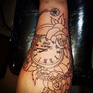 #linework for a #forearm tattoo! #stopwatch #watch #1pence meaning: you have ONE life so SPEND it wisely. #Clock #Chain #roses #thebegining #Time #memorial