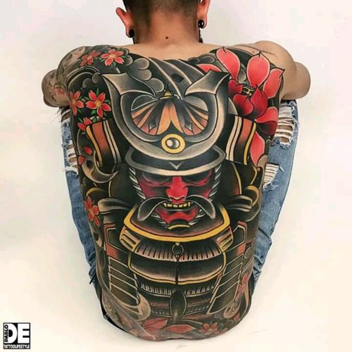 Amazing backpiece by Pablo De Vivo. #tattoodo #TattoodoApp #tattoodoBR #oriental #samurai #colorida #colorful #tradicional #traditional #PabloDeVivo