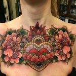 Chestpiece by Daryl Watson #tattoodo #TattoodoApp #tattoodoBR #neotrad #neotraditional #flor #flower #colorida #colorful #DarylWatson