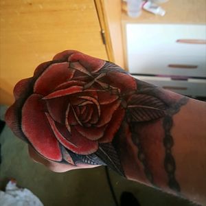 Rose underlaid with old beads and cross tattoo #rose #hand #tattoo #cross