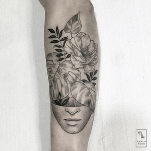 By #marlamoon #woman #face #linework #dotwork #flowers #leaves #botanical