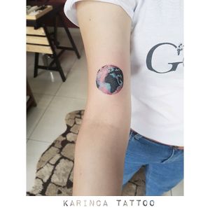 🌍 Instagram: @karincatattoo #world #tattoo #ink #colorfultattoo #smalltattoo #minimal #tattoos #earth #armtattoo #tattooed #nice