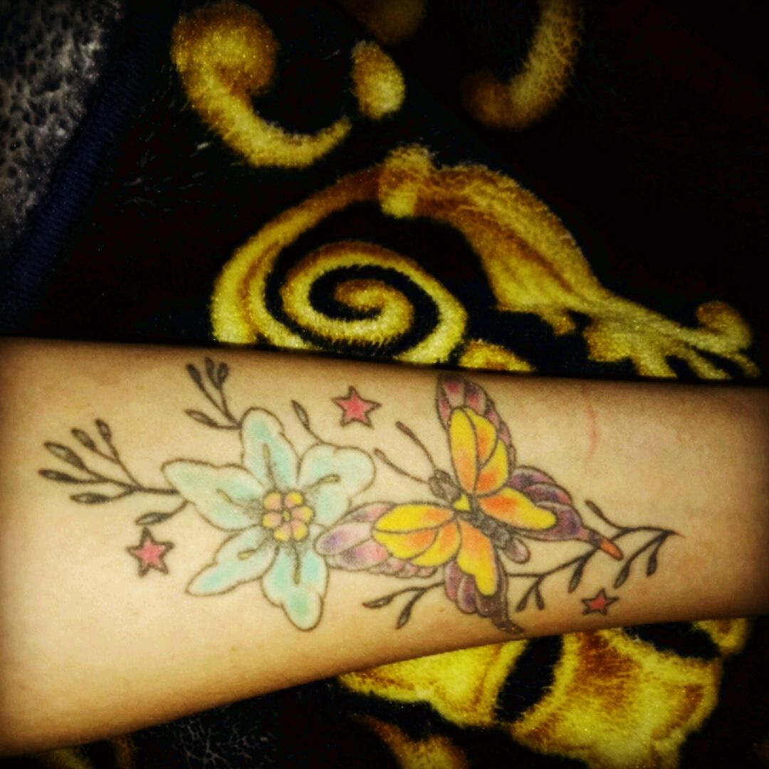 Tattoo uploaded by Ireysha Negron • Vegeta tattoo!!! • Tattoodo