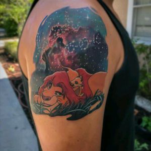 By Jerry Pipkins#tattoodo #TattoodoApp #tattoodoBR #oreileao #lionking #disney #cartoon #nerd #geek #leao #lion #estrelas #stars #JerryPipkins