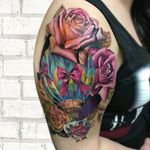 Multi color tattoo by Antonina Troshina #tattoodo #TattoodoApp #tattoodoBR #colorida #colorful #balao #balloon #flor #flower #laço #lace #AntoninaTroshina #xicara #cup