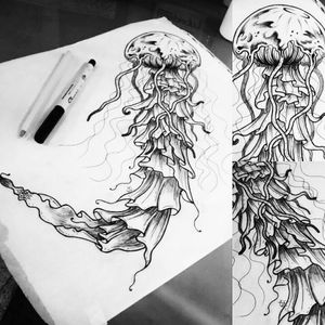 Medusa ( jellyfish ) en blackwork Disponible for tattoo Made with pen and permanent market