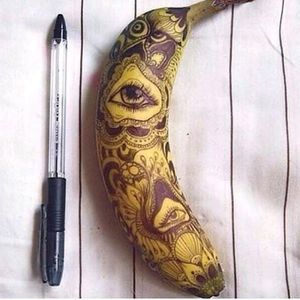 Paint on banana!