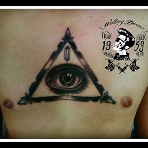 #tattoo#eyes#iluminatitattoo #walkingdemon#drake#ink#colors#acuarela#oldschool#mexicoink#soulflower