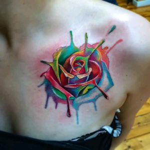 Wonderful watercolor flower by Edson Turco Tattooist #tattoodo #TattoodoApp #tattoodoBR #colorida #colorful #aquarela #watercolor #tatuadoresdobrasil #EdsonTurcoTattooist