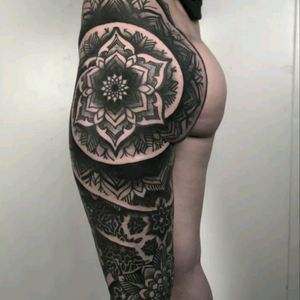 Tattoo sleeve by Nathan Mould#tattoodo #TattoodoApp #tattoodoBR #tatuagem #tattoo #geometria #geometry #NathanMould
