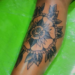Perdoa a foto brilhante e num desiste de mim 🏢Rua Dr. Alfredo Barcelos, 16 - Olaria, Rio de Janeiro, RJ ☎️ (21) 98145-2755 💻 guilhermesalles.mct@outlook.com 📩 Direct#tattoo #tattooartist #ink #inked #tattooed #tattooist #tatuagem #tattooapprentice #vsco #vscocam #tattooflash #oldschooltattoo #oldschooltattoos #oldschoolflash #traditionaltattooflash #traditionaltattooflash #tattooflash #tattooapprentice #ink #inked #mandala #mandalarose #whipshade #whipshading #tattoo2me #electricink #electricinkpigments #everlast #everlastink #electrinkinkneedles #riodejaneiro #brasil #brazil
